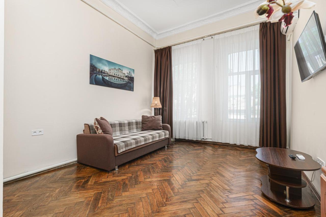 أوديسا Nice Apartment In The City Center المظهر الخارجي الصورة